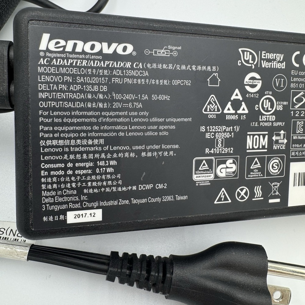 Genuine Lenovo Thinkpad ACAdapter Charger aDL135ND3A